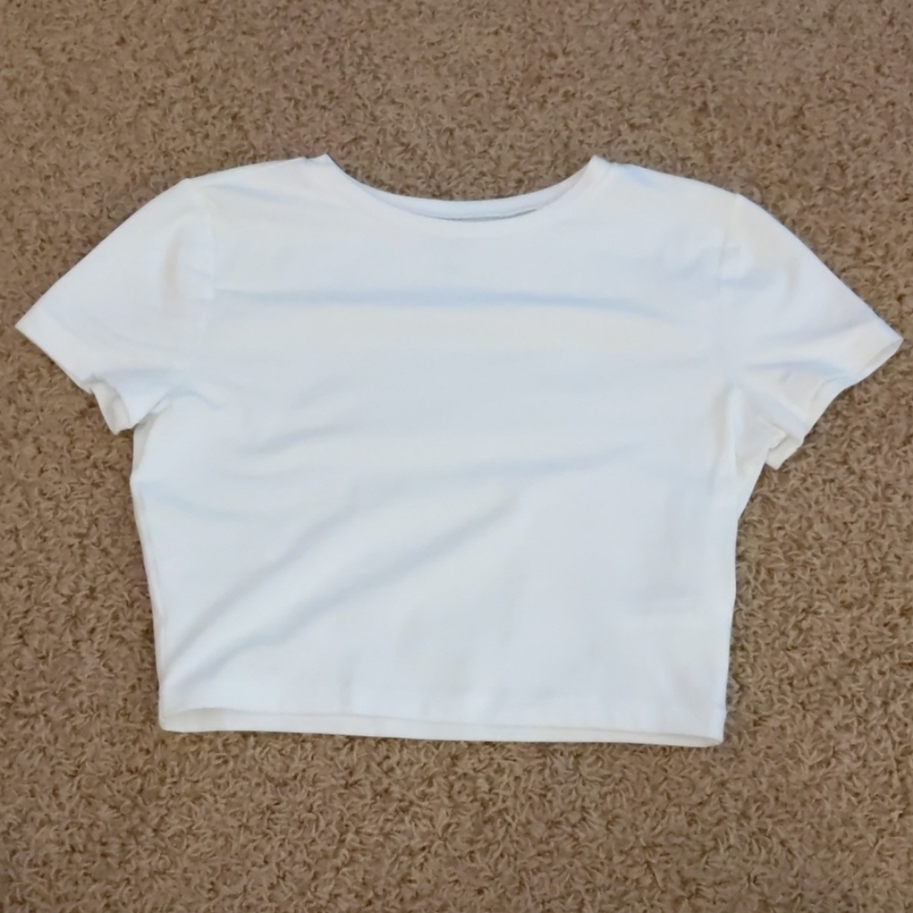 M White Wild Fable Crop Top